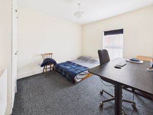 Bedroom- click for photo gallery